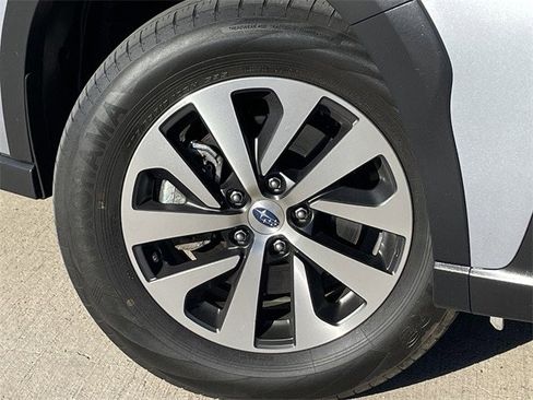 Used 2024 Subaru Outback 2.5i image 9