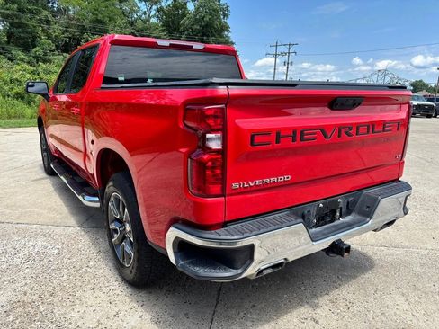 Used 2025 Chevrolet Silverado 1500 LT w/ Z71 Off-Road Package AWD/4WD image 5