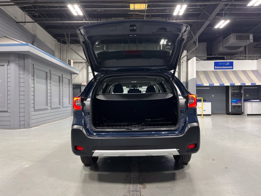 Certified 2023 Subaru Outback Limited XT AWD/4WD image 11