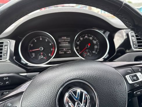 Used 2017 Volkswagen Jetta SEL FWD image 20