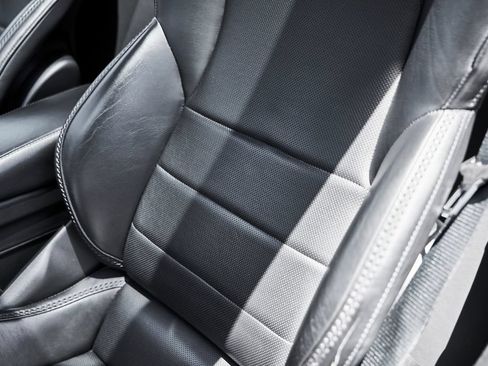 Used 2023 McLaren GT RWD image 46