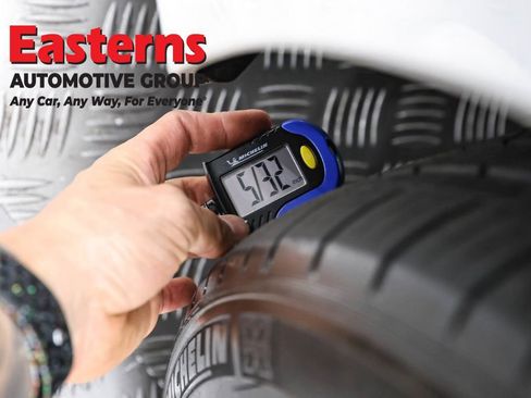 Used 2024 Lexus ES 250 w/ Premium Package AWD/4WD image 29