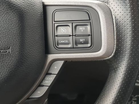 Used 2022 RAM 5500 Tradesman w/ Chrome Appearance Group image 21