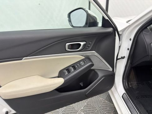 Used 2024 Acura Integra A-Spec w/ Technology Package FWD image 11