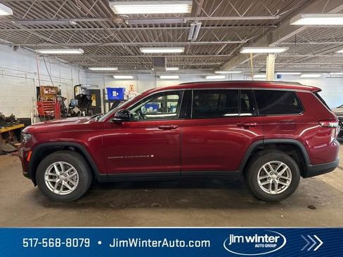 Used 2021 Jeep Grand Cherokee L Laredo w/ Luxury Tech Group I AWD/4WD image 9