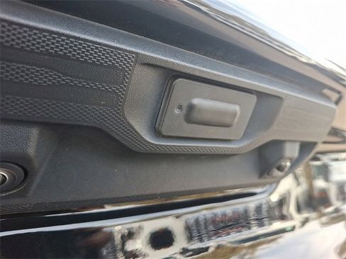 Certified 2024 Chevrolet Silverado 1500 LTZ image 29