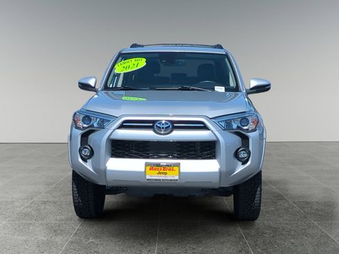 Used 2021 Toyota 4Runner SR5 Premium w/ Moonroof Package image 8