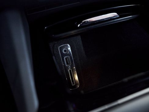 Used 2022 Maserati Levante Modena image 49