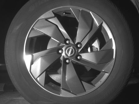 Used 2025 Nissan Rogue SV AWD/4WD image 13
