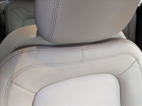 Used 2022 Lincoln Corsair FWD image 16