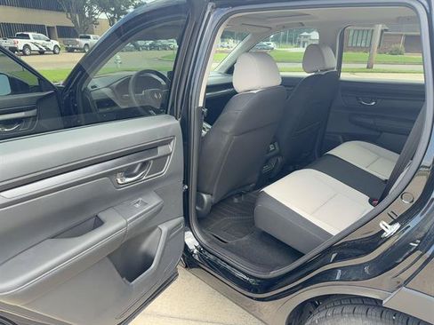 Used 2025 Honda CR-V EX image 9