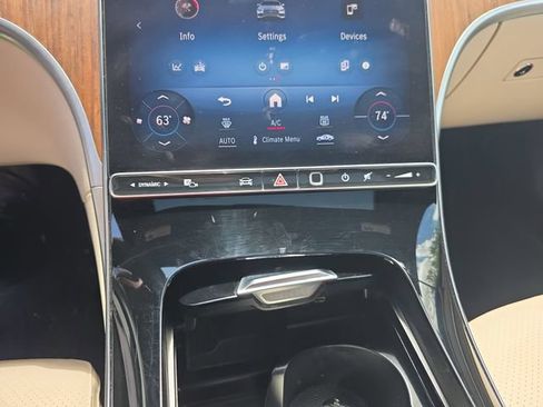 Used 2023 Mercedes-Benz C 300 Sedan image 24