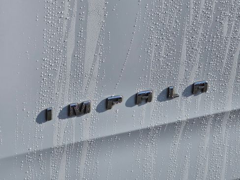 Used 2019 Chevrolet Impala LT image 11