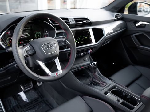 New 2025 Audi Q3 2.0T Premium Plus image 10