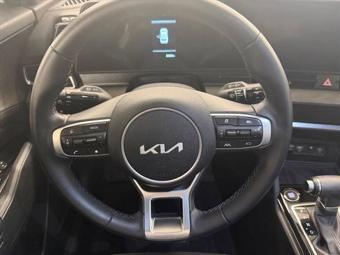 Used 2025 Kia Sportage X-Line w/ Premium Package image 14