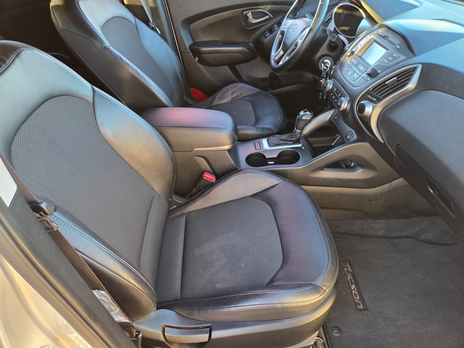 Used 2015 Hyundai Tucson SE FWD image 15