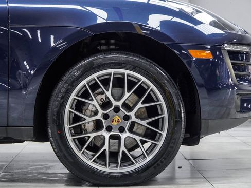 Used 2018 Porsche Macan S AWD/4WD image 7