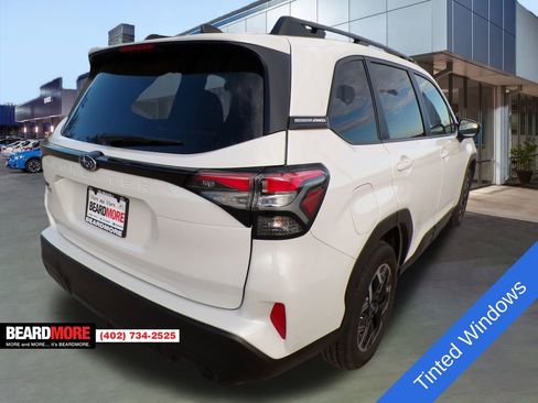 Used 2025 Subaru Forester Premium w/ Convenience Package #1 image 9