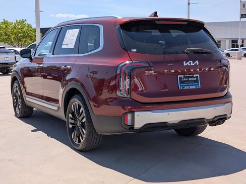 Used 2023 Kia Telluride SX Prestige AWD/4WD image 3