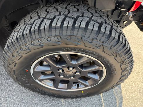 Used 2023 Jeep Wrangler Sport AWD/4WD image 6