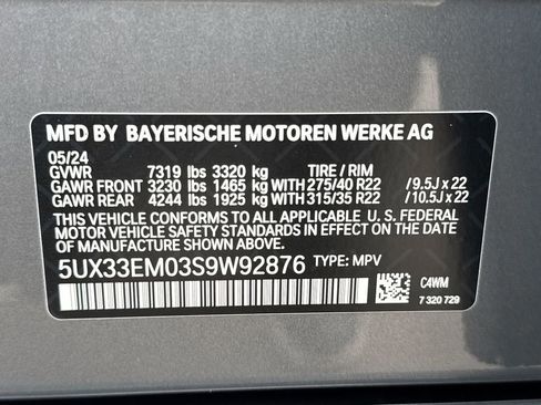Used 2025 BMW X7 M60i image 35