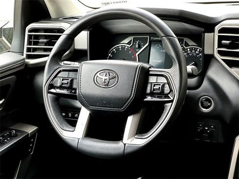 Used 2023 Toyota Tundra Limited w/ Power Package image 32