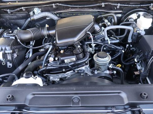 Used 2020 Toyota Tacoma SR image 38