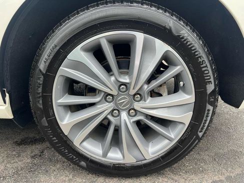 Used 2017 Acura MDX Sport Hybrid w/ Technology Pkg AWD/4WD image 36