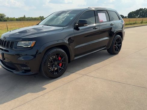 Used 2020 Jeep Grand Cherokee SRT w/ Trailer Tow Group IV AWD/4WD image 5