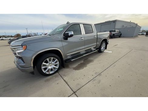 Certified 2024 Chevrolet Silverado 1500 High Country w/ High Country Premium Package image 12