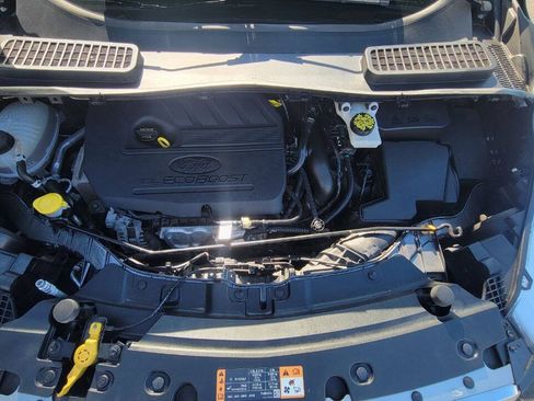 Used 2019 Ford Escape SE AWD/4WD image 27