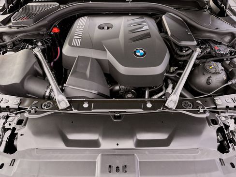 New 2026 BMW 530i w/ M Sport Package RWD image 25