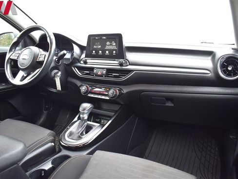 Used 2019 Kia Forte S FWD image 12