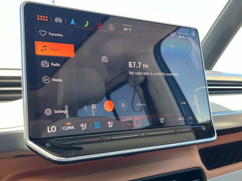 New 2025 Volkswagen ID. Buzz 1st Edition image 21