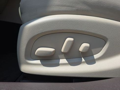 Used 2016 Buick LaCrosse Leather w/ Experience Buick Package FWD image 28