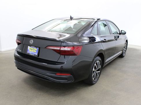 Used 2024 Volkswagen Jetta S FWD image 5