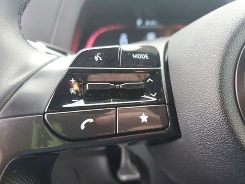 Certified 2025 Hyundai Elantra Sport FWD image 18