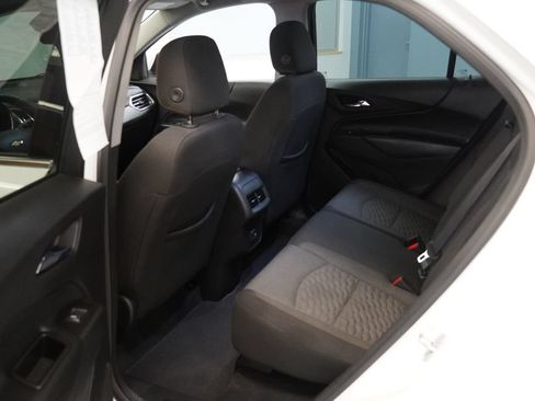 Used 2020 Chevrolet Equinox LT AWD/4WD image 18