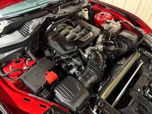 Used 2025 Ford Mustang GT Premium RWD image 42