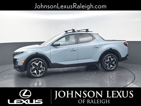 Used 2023 Hyundai Santa Cruz Limited AWD/4WD image 2