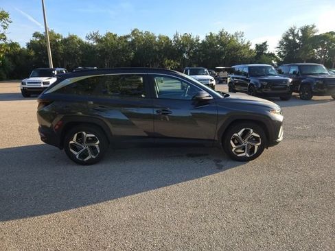 Used 2022 Hyundai Tucson SEL w/ Convenience + Premium Package FWD image 6