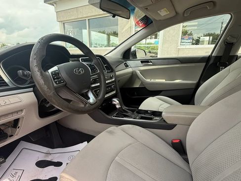 Used 2019 Hyundai Sonata SE FWD image 9