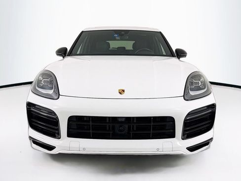 Certified 2023 Porsche Cayenne Platinum Edition AWD/4WD image 10