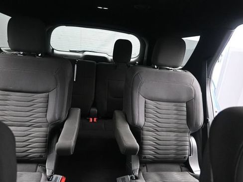 Certified 2020 Ford Explorer XLT AWD/4WD image 17