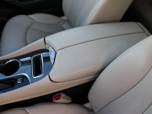 Used 2020 Buick Envision Premium w/ Driver Confidence Package image 30