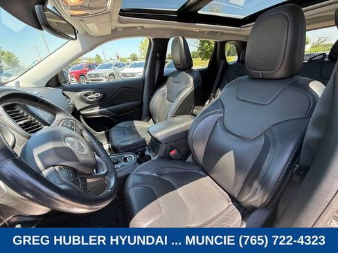Used 2019 Jeep Cherokee Limited w/ Trailer Tow Group AWD/4WD image 20