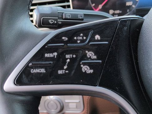 Certified 2024 Mercedes-Benz GLE 350 4MATIC image 26