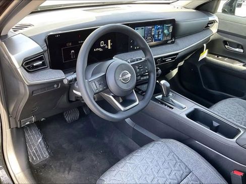 New 2026 Nissan Kicks SV image 5