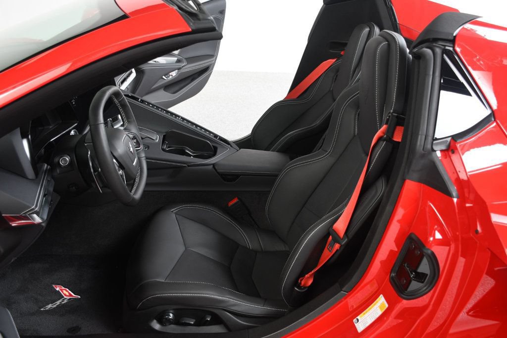 Used 2023 Chevrolet Corvette Stingray Preferred Conv w/ Z51 Performance Package RWD image 34