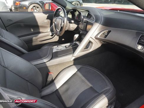 Used 2014 Chevrolet Corvette Stingray Convertible image 30